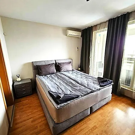 Harmony Hills Tomovi Casa 13 * Varna
