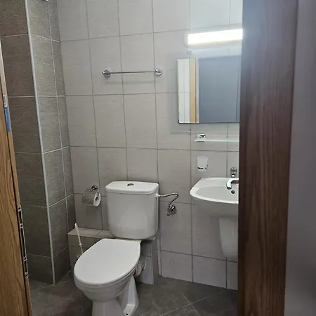 Apartment Harmony Hills Tomovi Casa 13 Warna